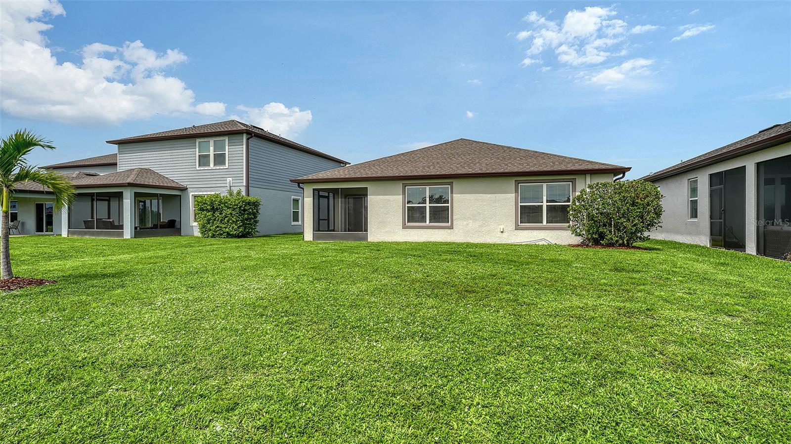 9304 ROYAL RIVER CIR