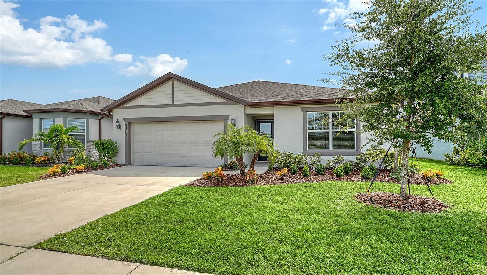 9304 ROYAL RIVER CIR