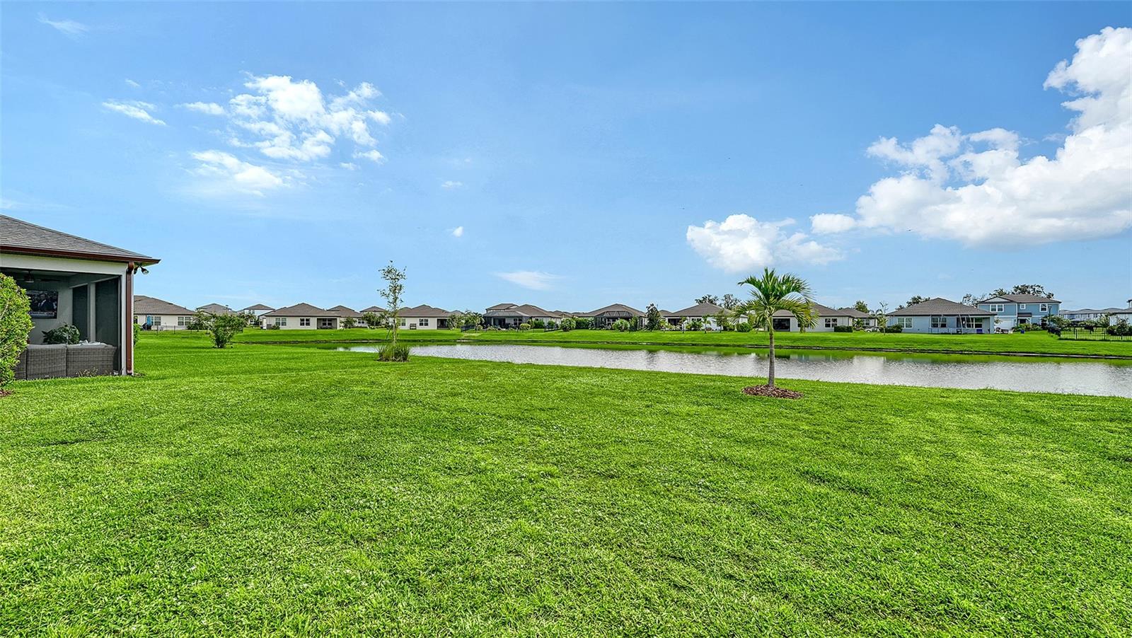 9304 ROYAL RIVER CIR