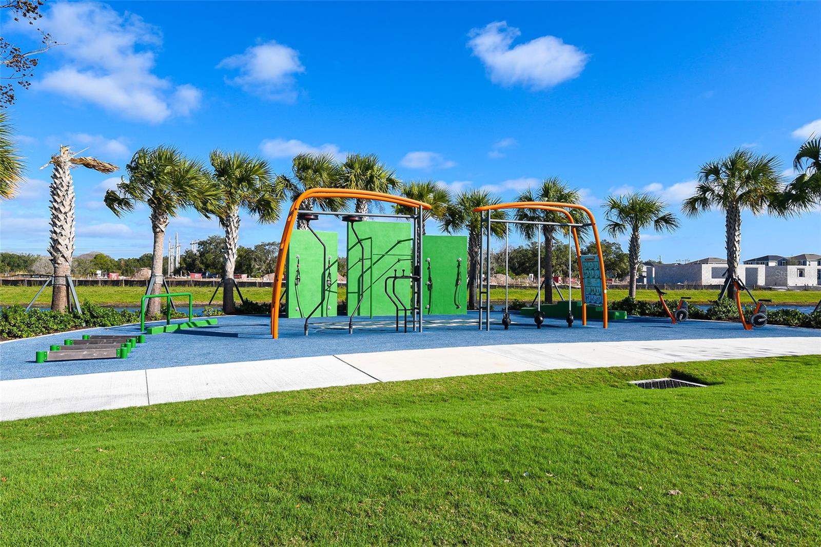 9304 ROYAL RIVER CIR