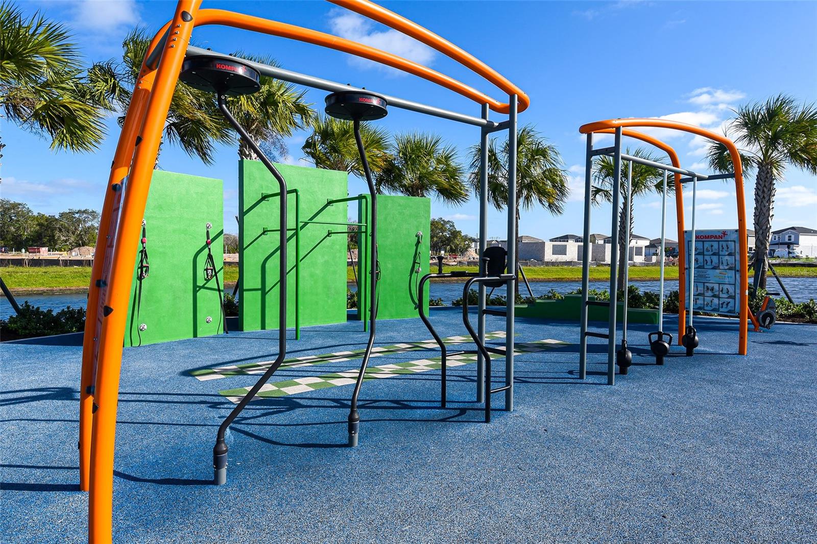 9304 ROYAL RIVER CIR