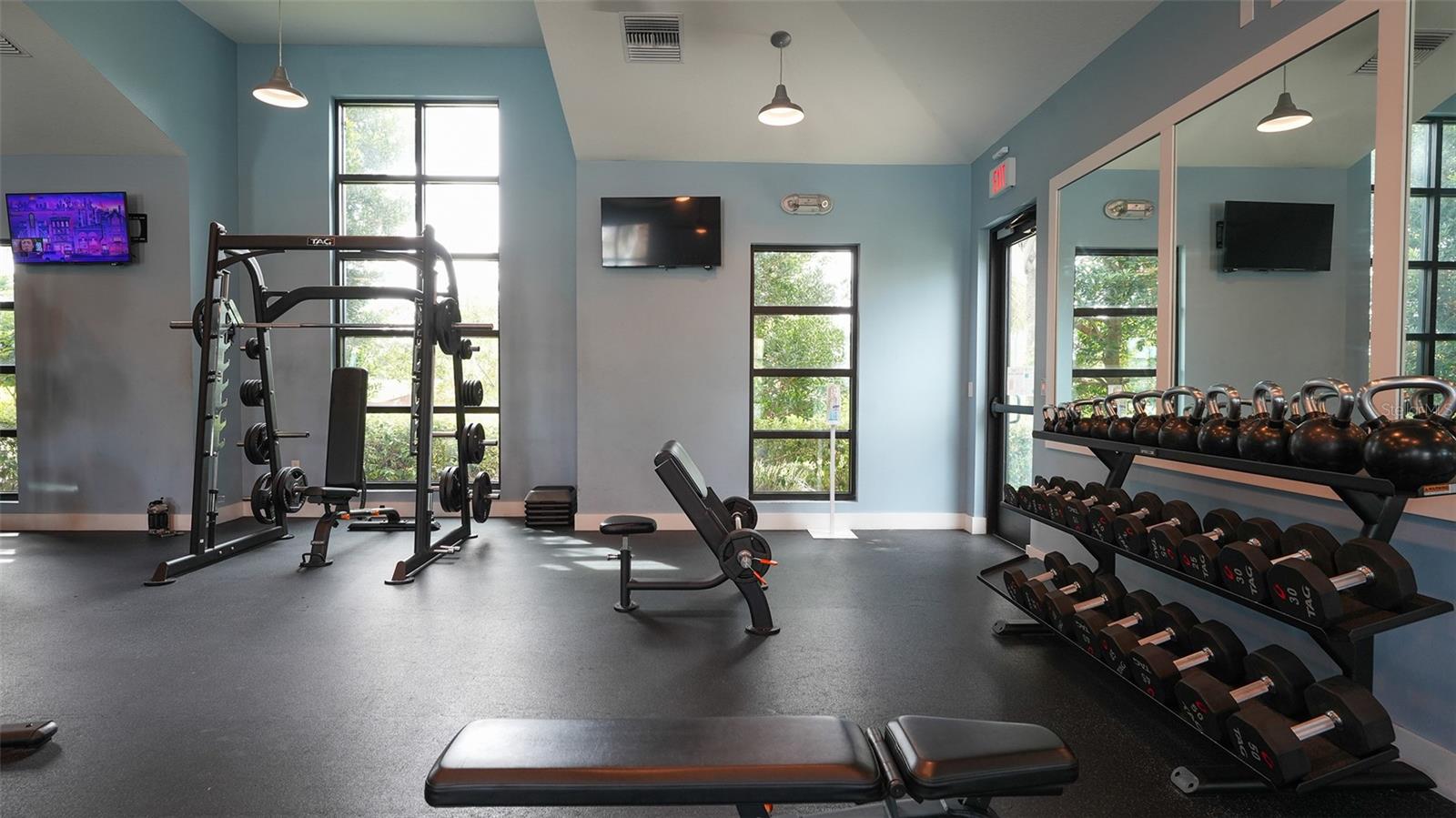 9304 ROYAL RIVER CIR