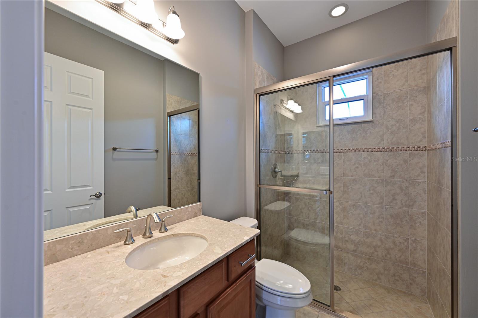 931 MANGROVE EDGE CT