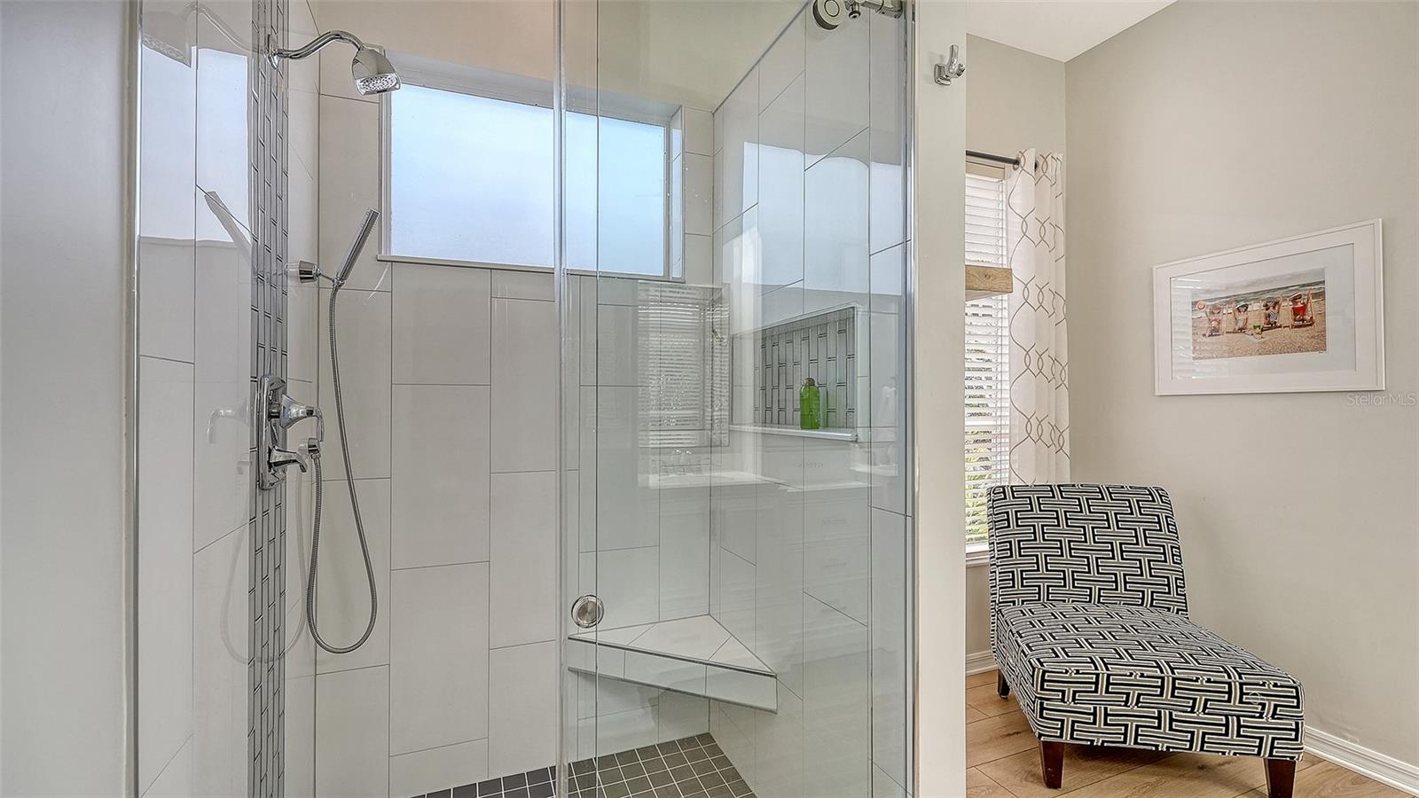 6619 WATERS EDGE WAY