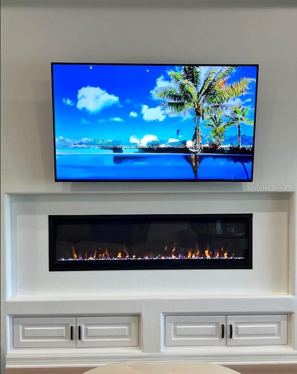 6619 WATERS EDGE WAY