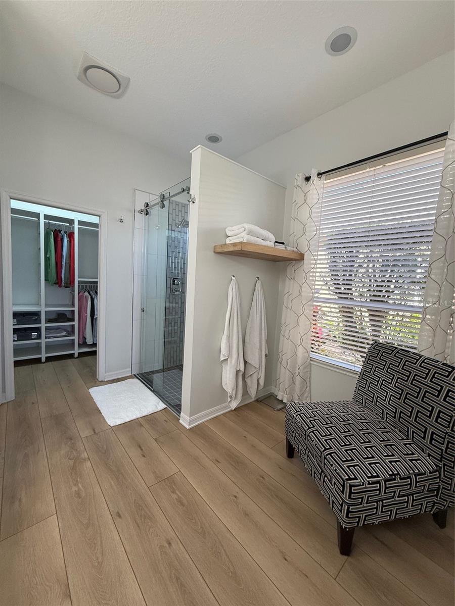 6619 WATERS EDGE WAY