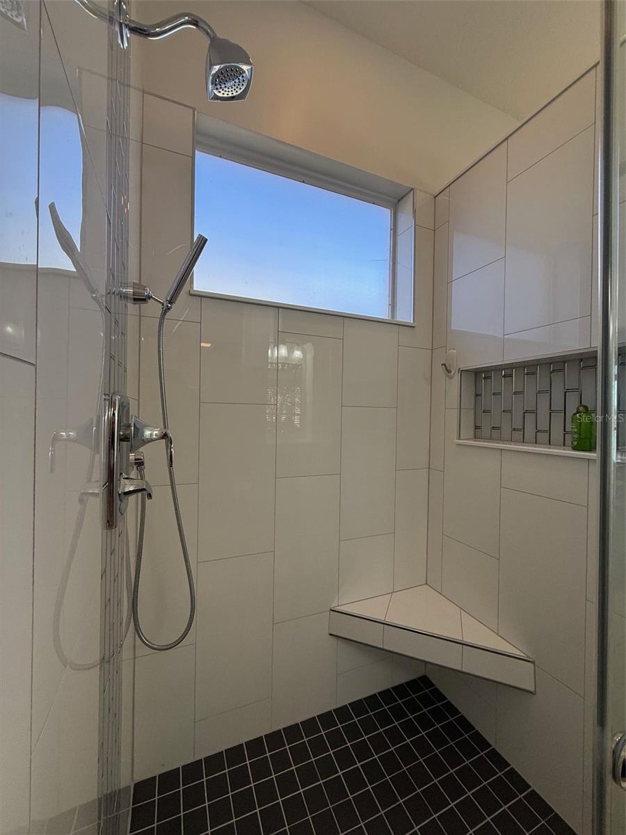 6619 WATERS EDGE WAY