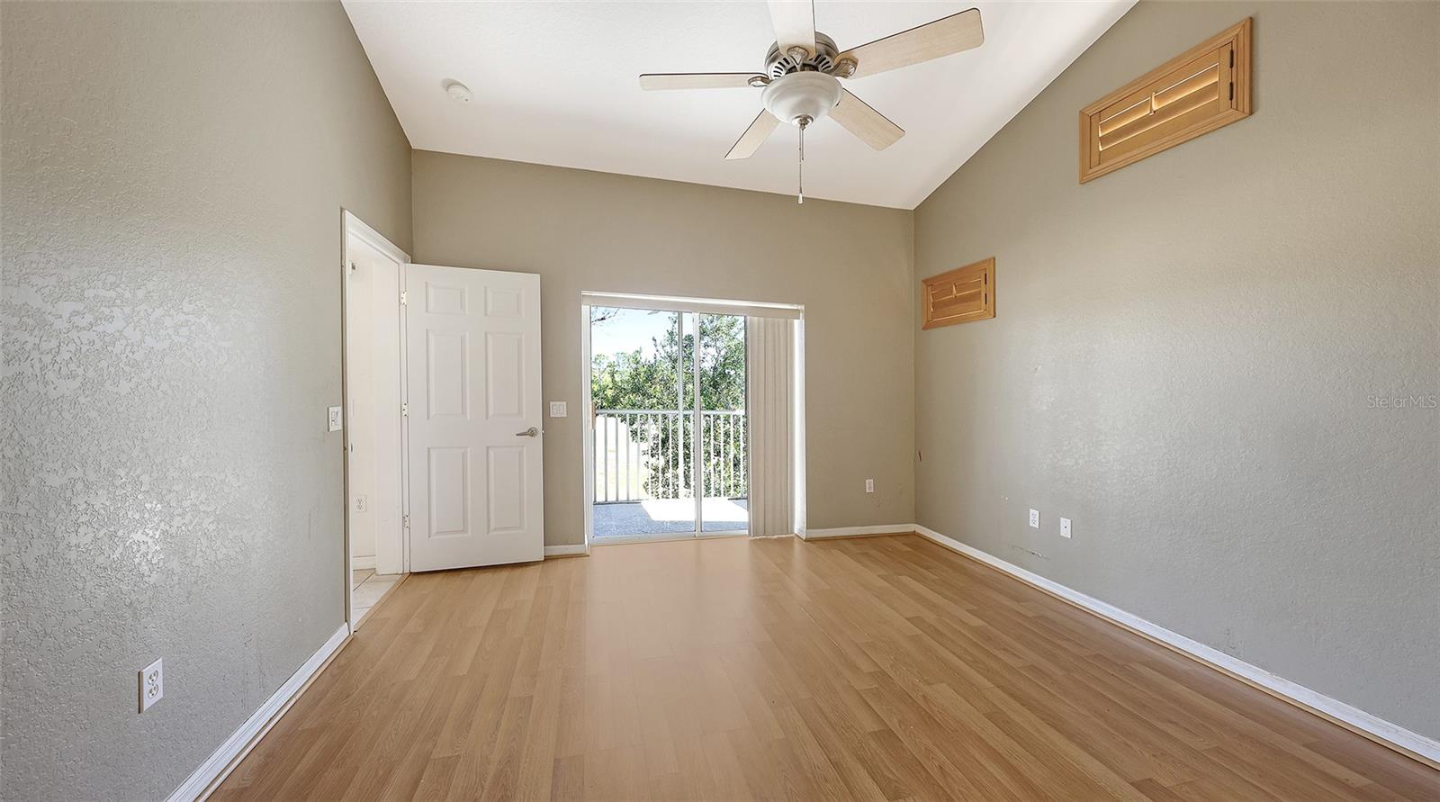 7641 SWEETBAY CIR #7641