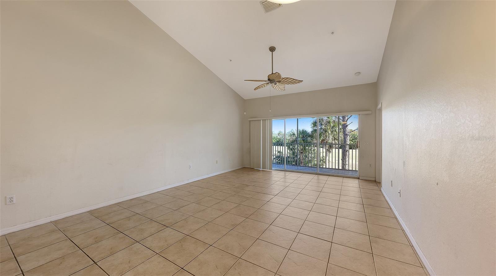 7641 SWEETBAY CIR #7641