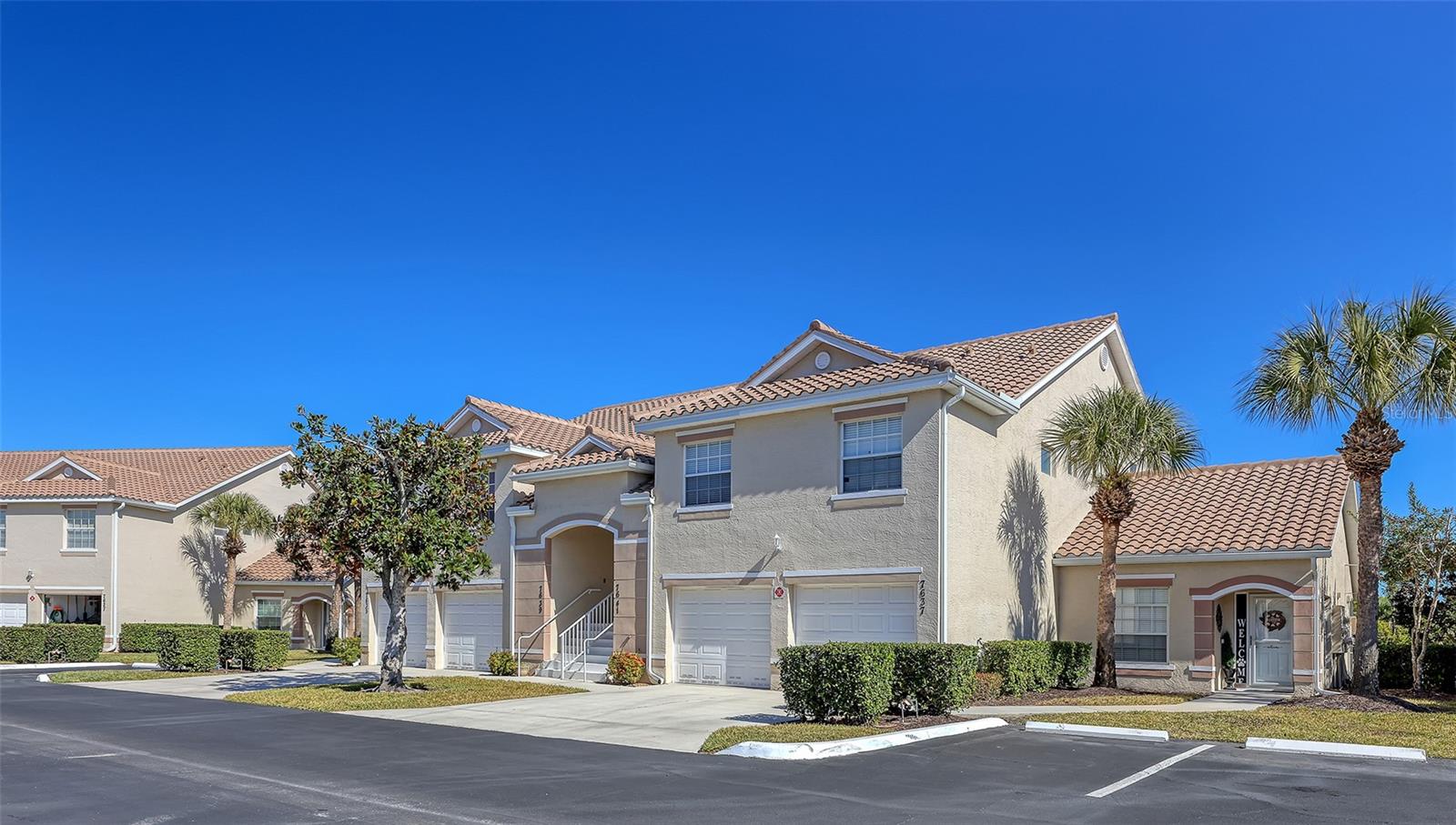 7641 SWEETBAY CIR #7641