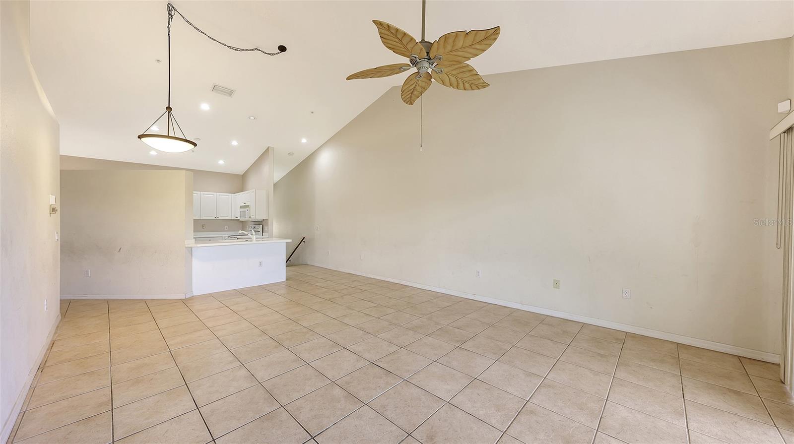 7641 SWEETBAY CIR #7641