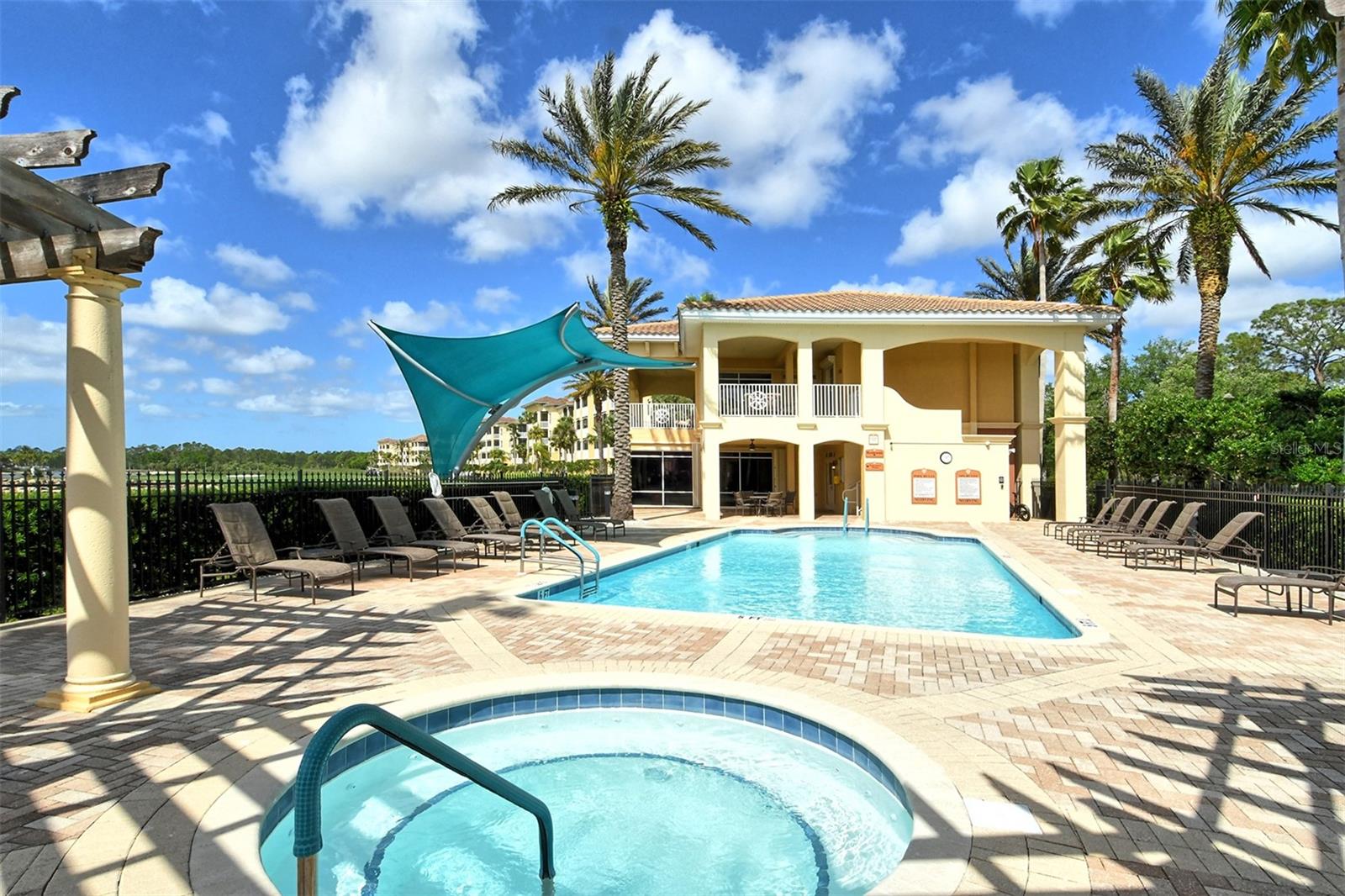 6340 WATERCREST WAY #301