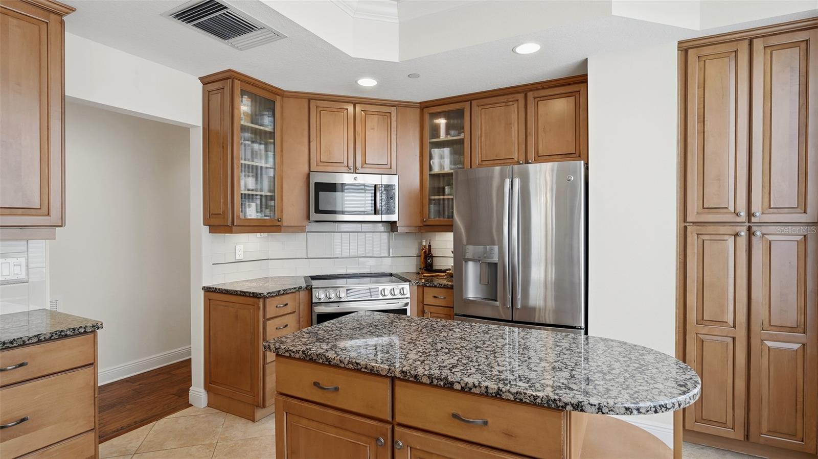 6340 WATERCREST WAY #301