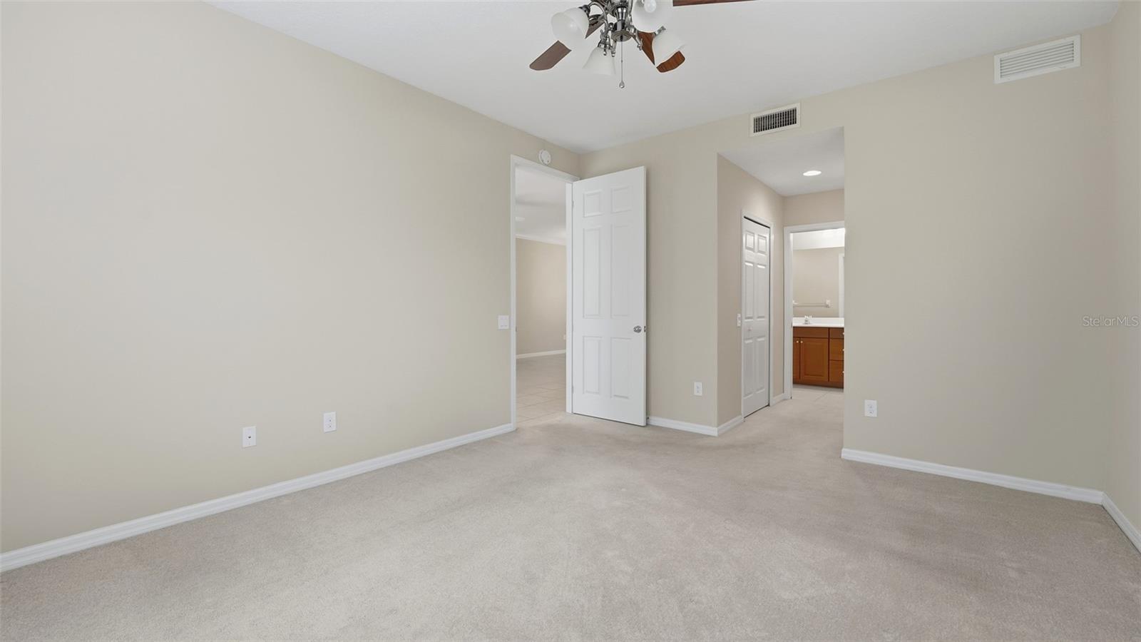 5605 KEY WEST PL #5605 B-01