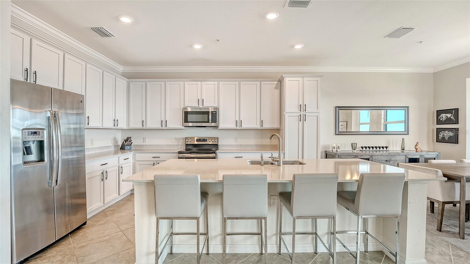 1010 TIDEWATER SHORES LOOP #406