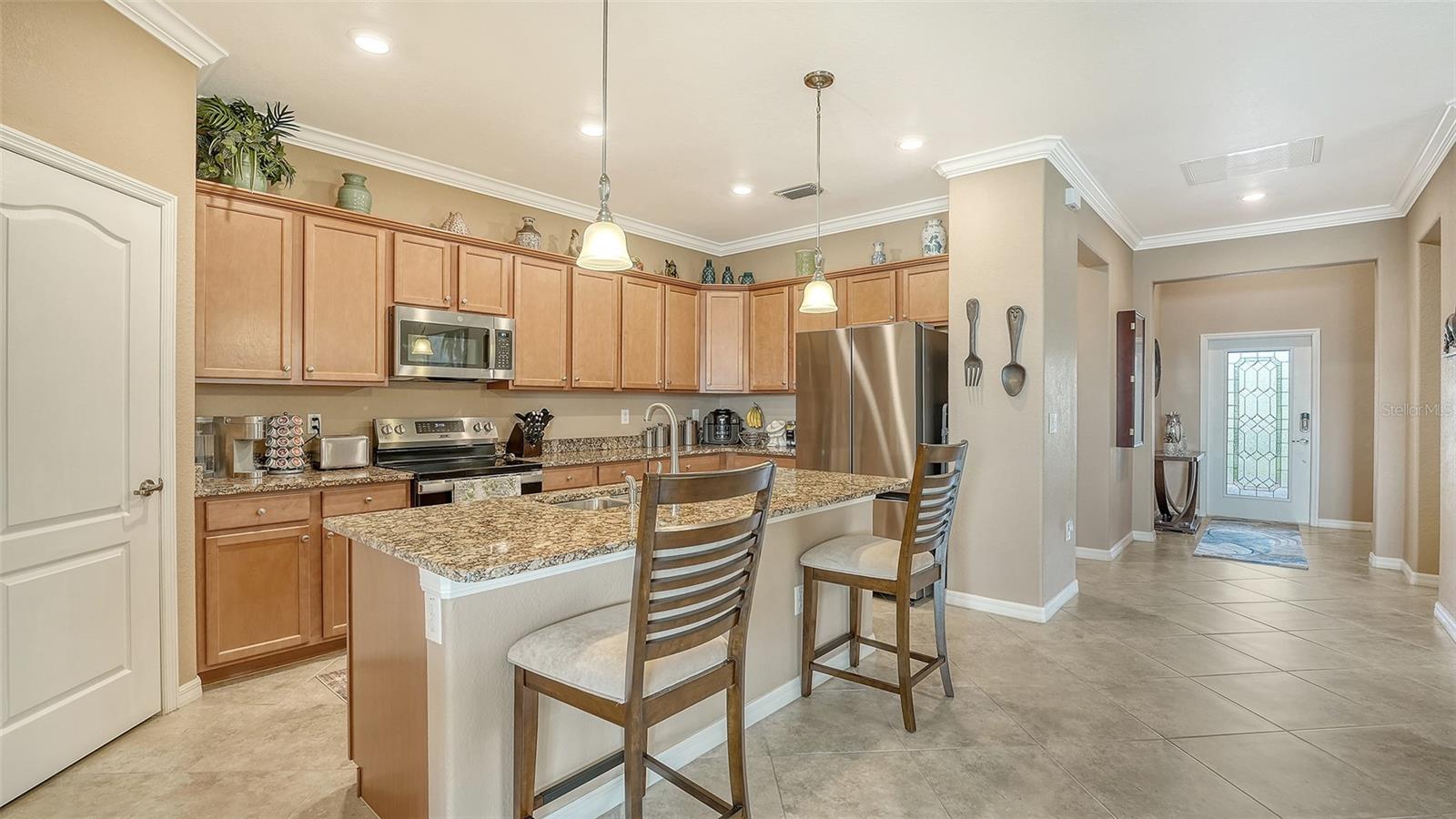 6517 WILLOWSHIRE WAY