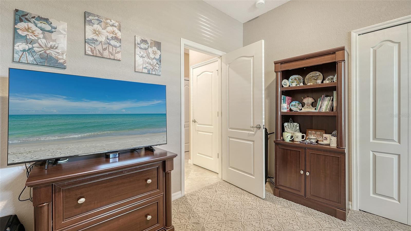 6517 WILLOWSHIRE WAY