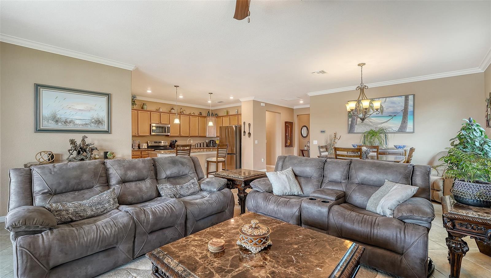 6517 WILLOWSHIRE WAY