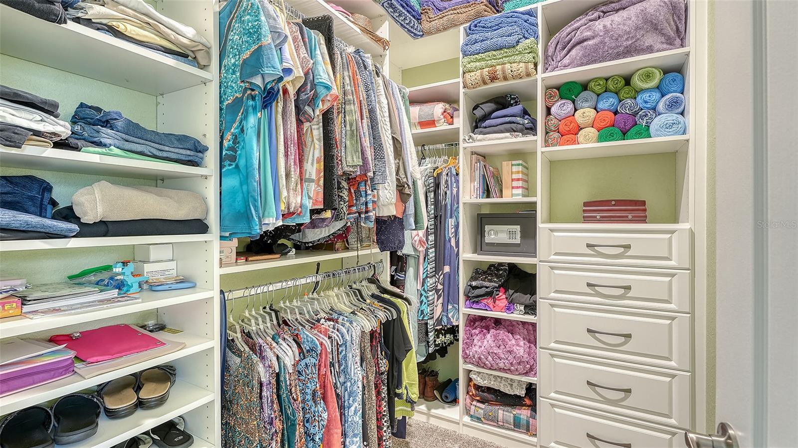 6517 WILLOWSHIRE WAY