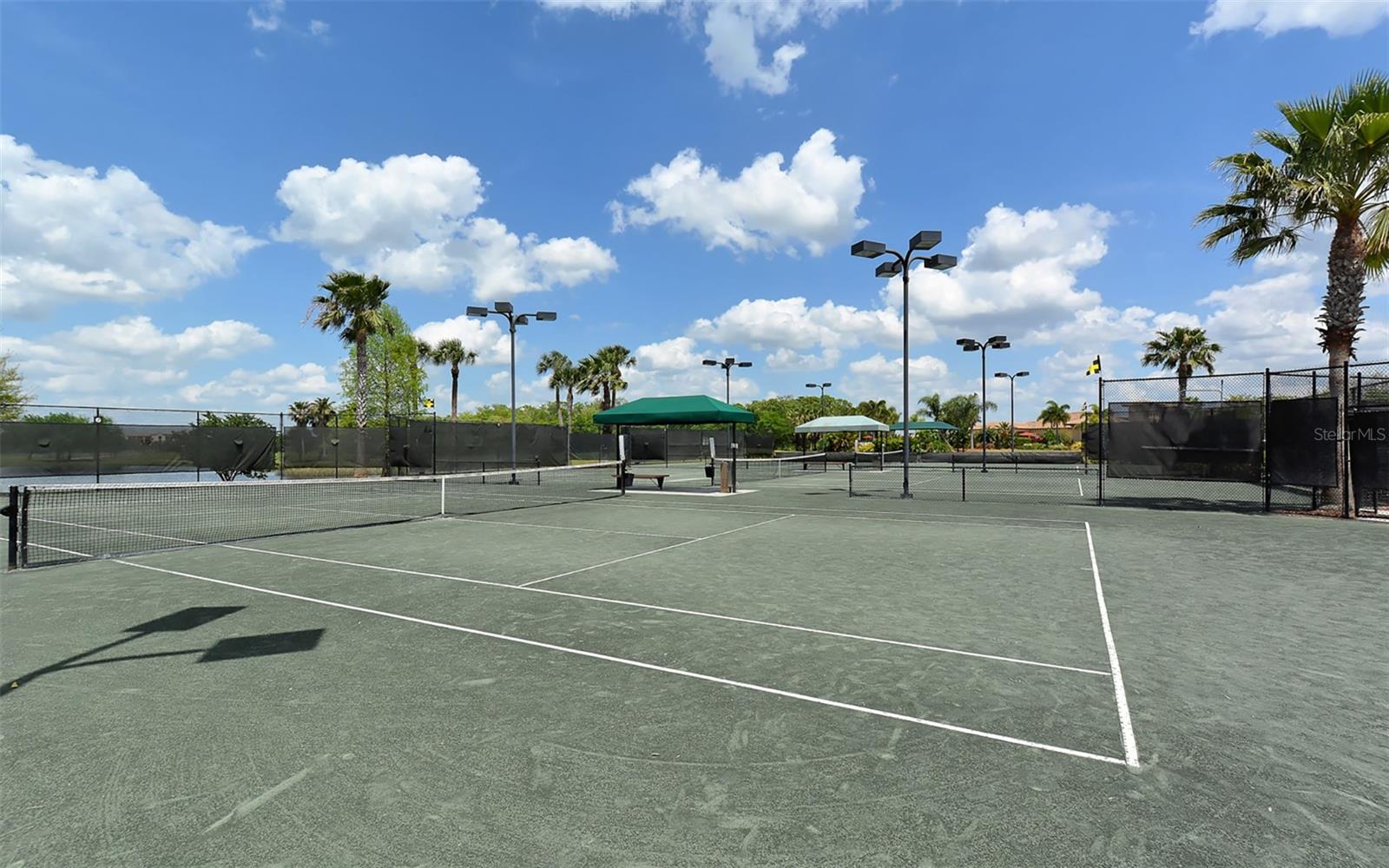 6517 WILLOWSHIRE WAY