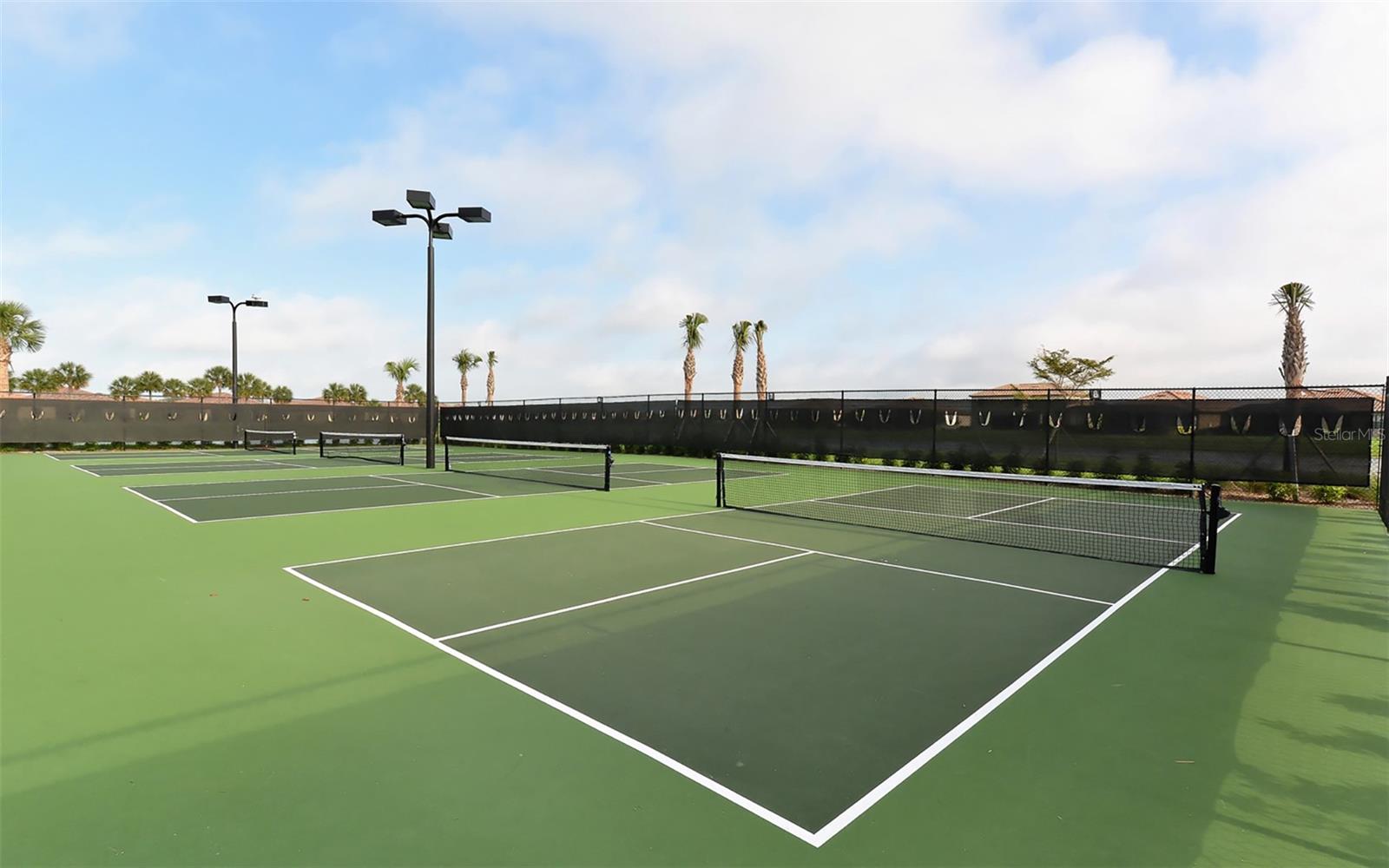 6517 WILLOWSHIRE WAY