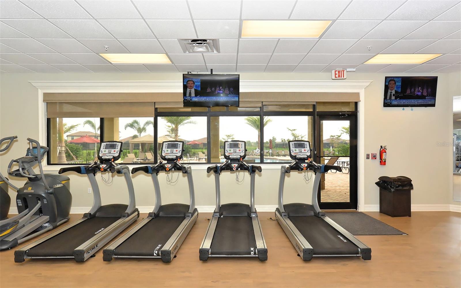 6517 WILLOWSHIRE WAY