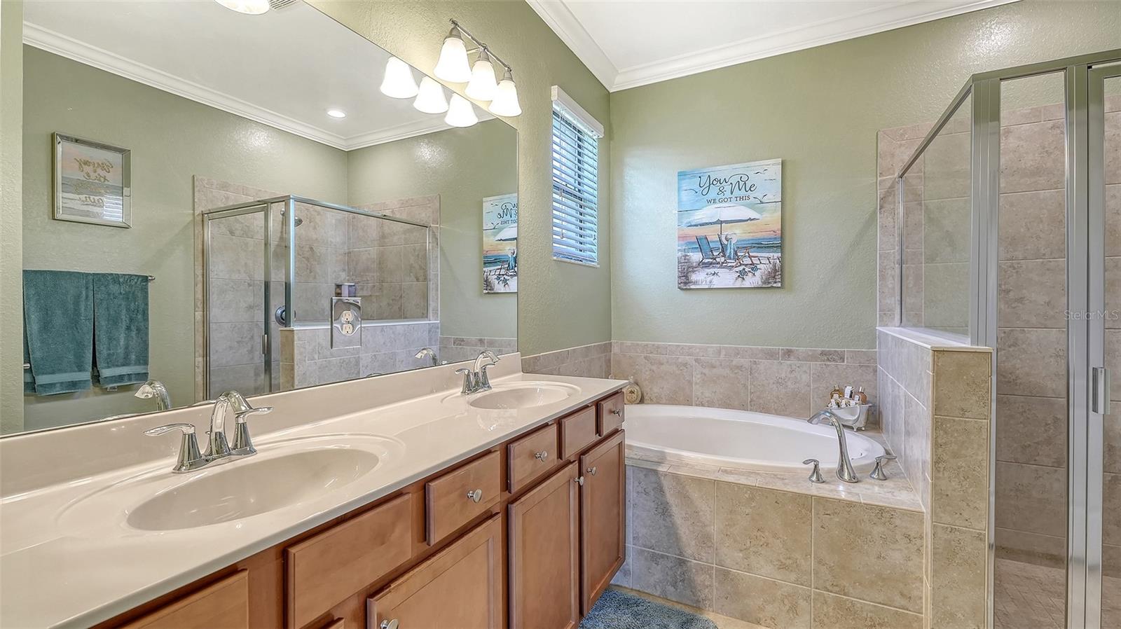 6517 WILLOWSHIRE WAY