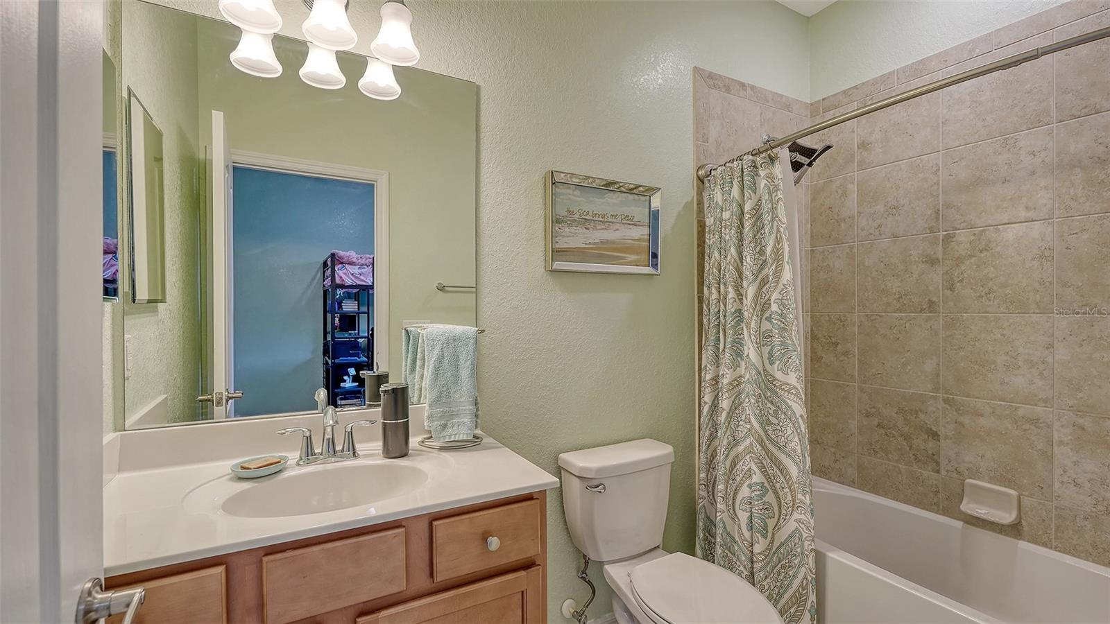 6517 WILLOWSHIRE WAY