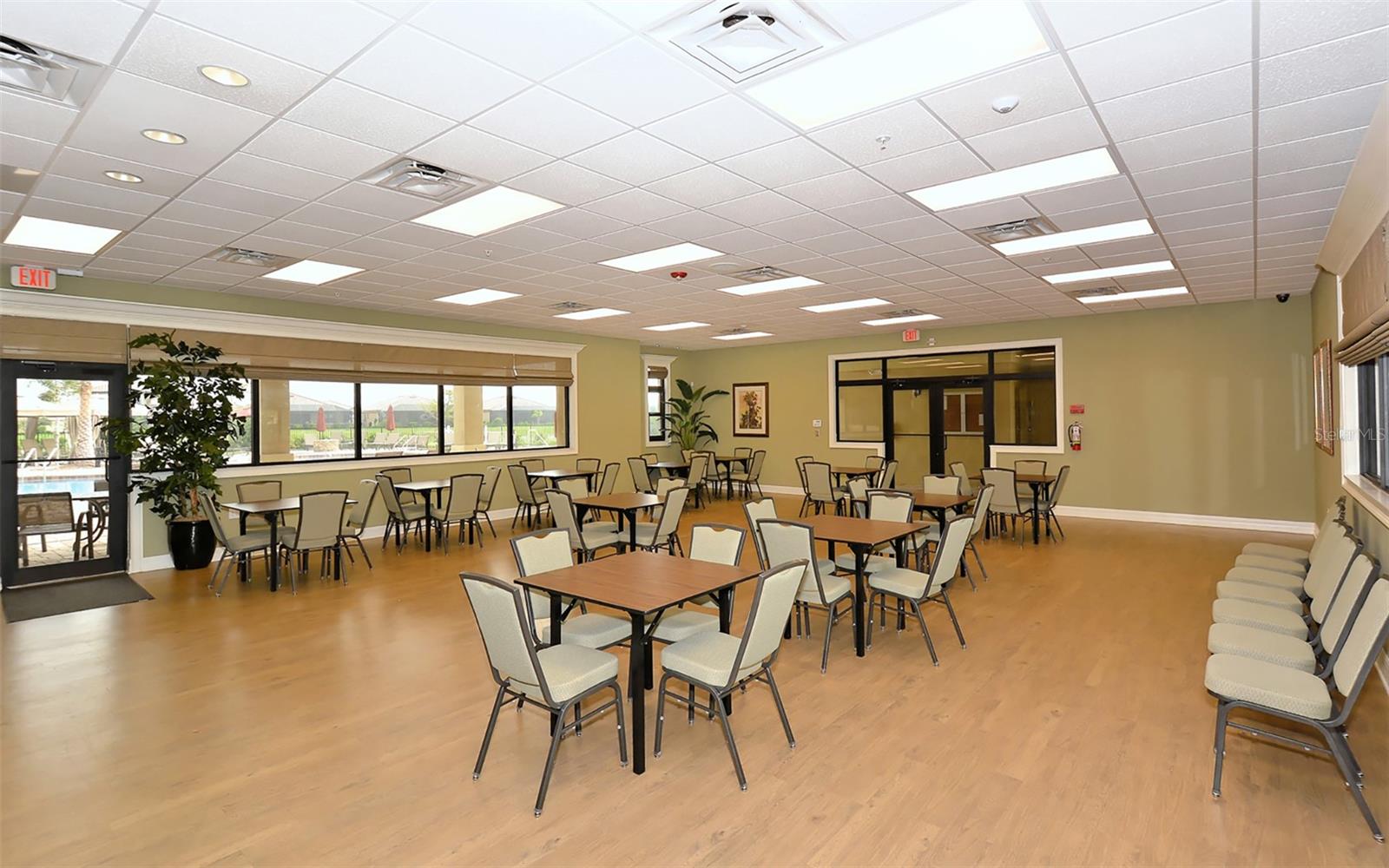 6517 WILLOWSHIRE WAY