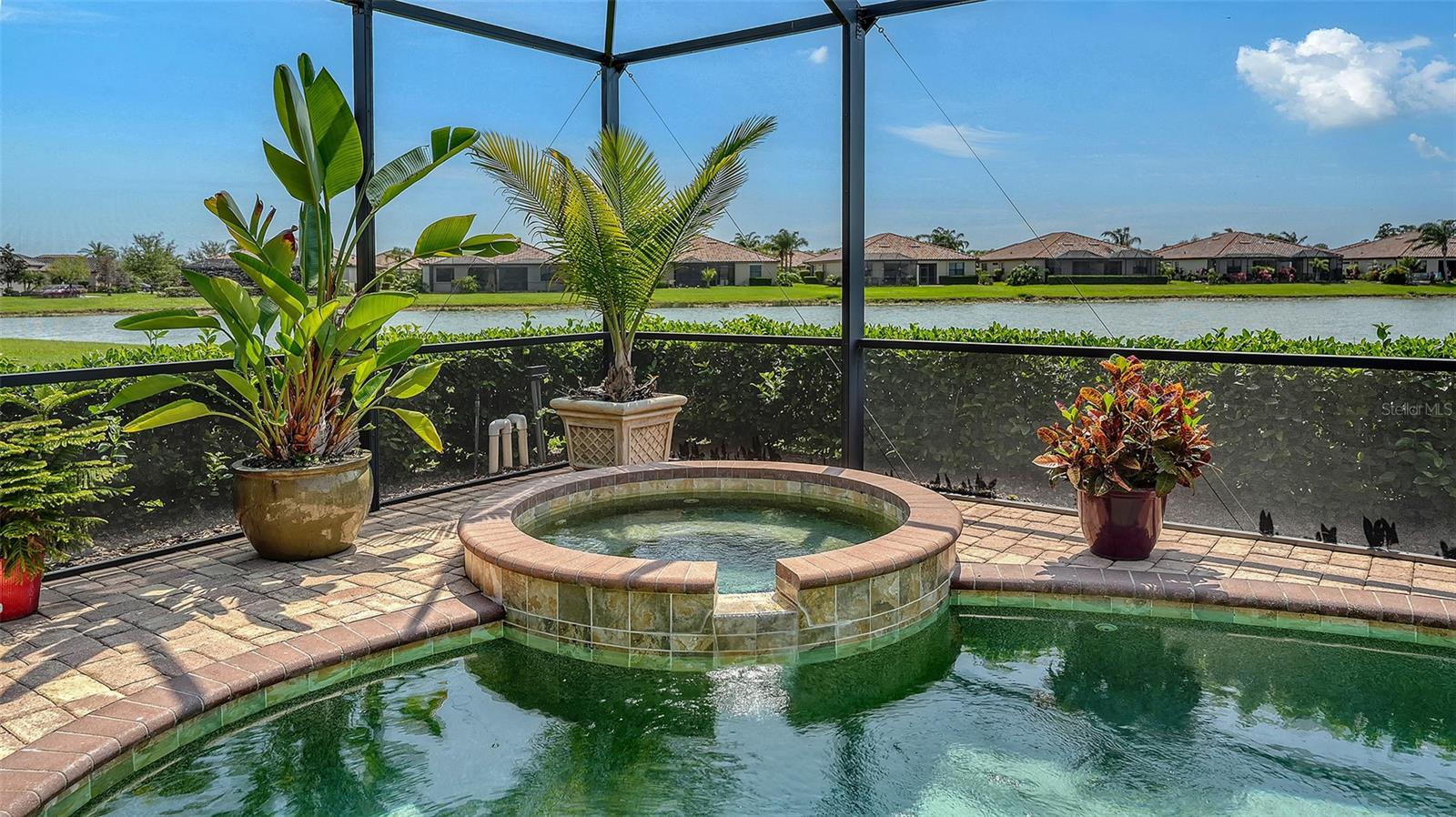 6517 WILLOWSHIRE WAY