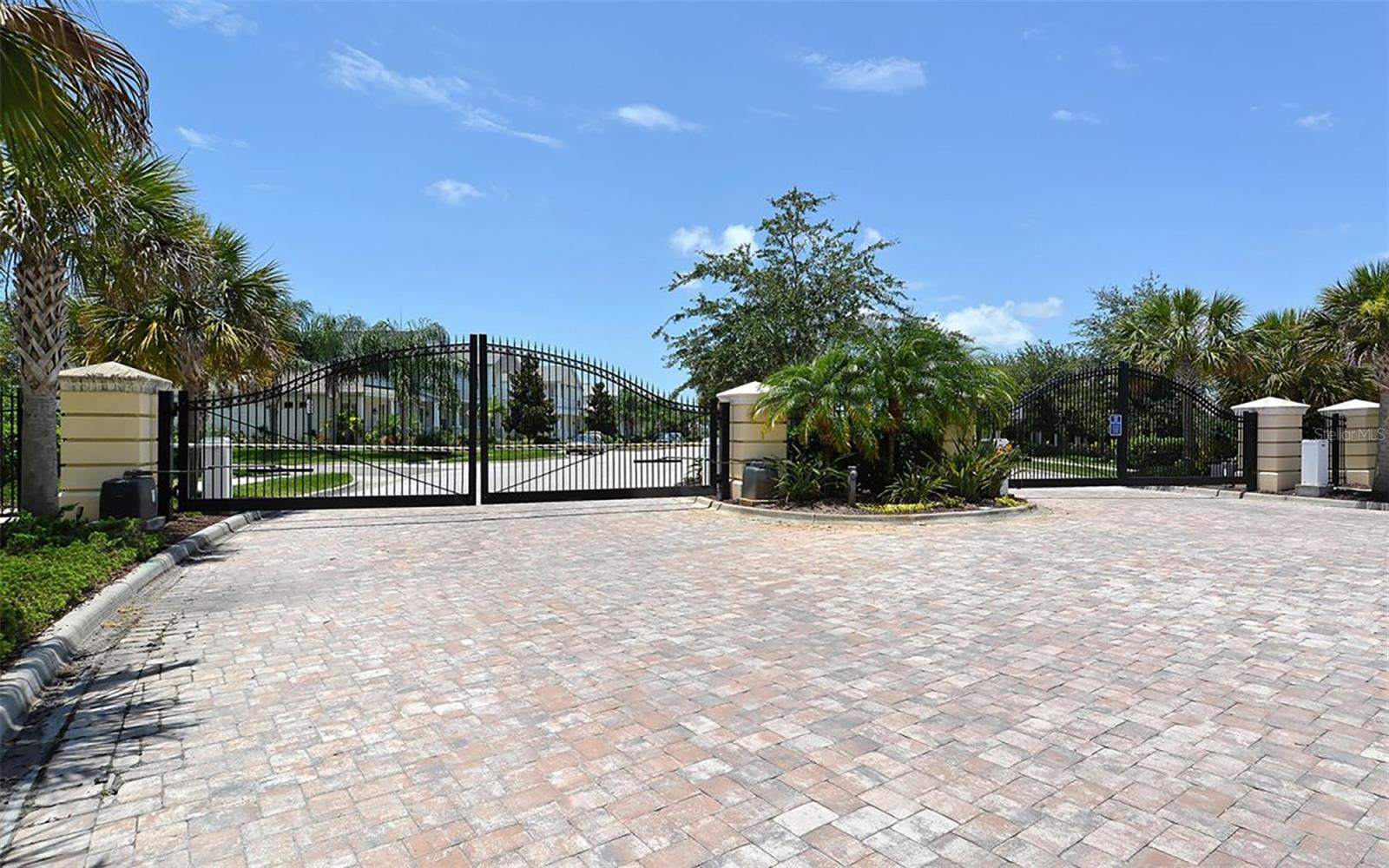 5303 TIDE POINT WAY