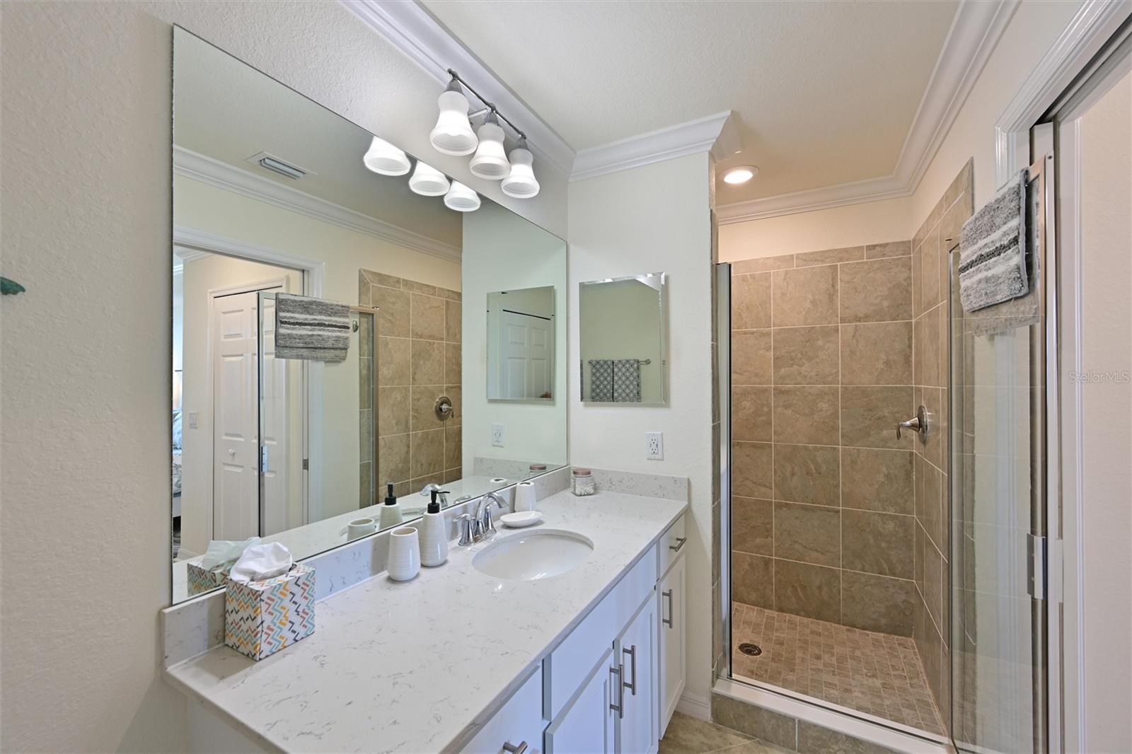 910 TIDEWATER SHORES LOOP #208