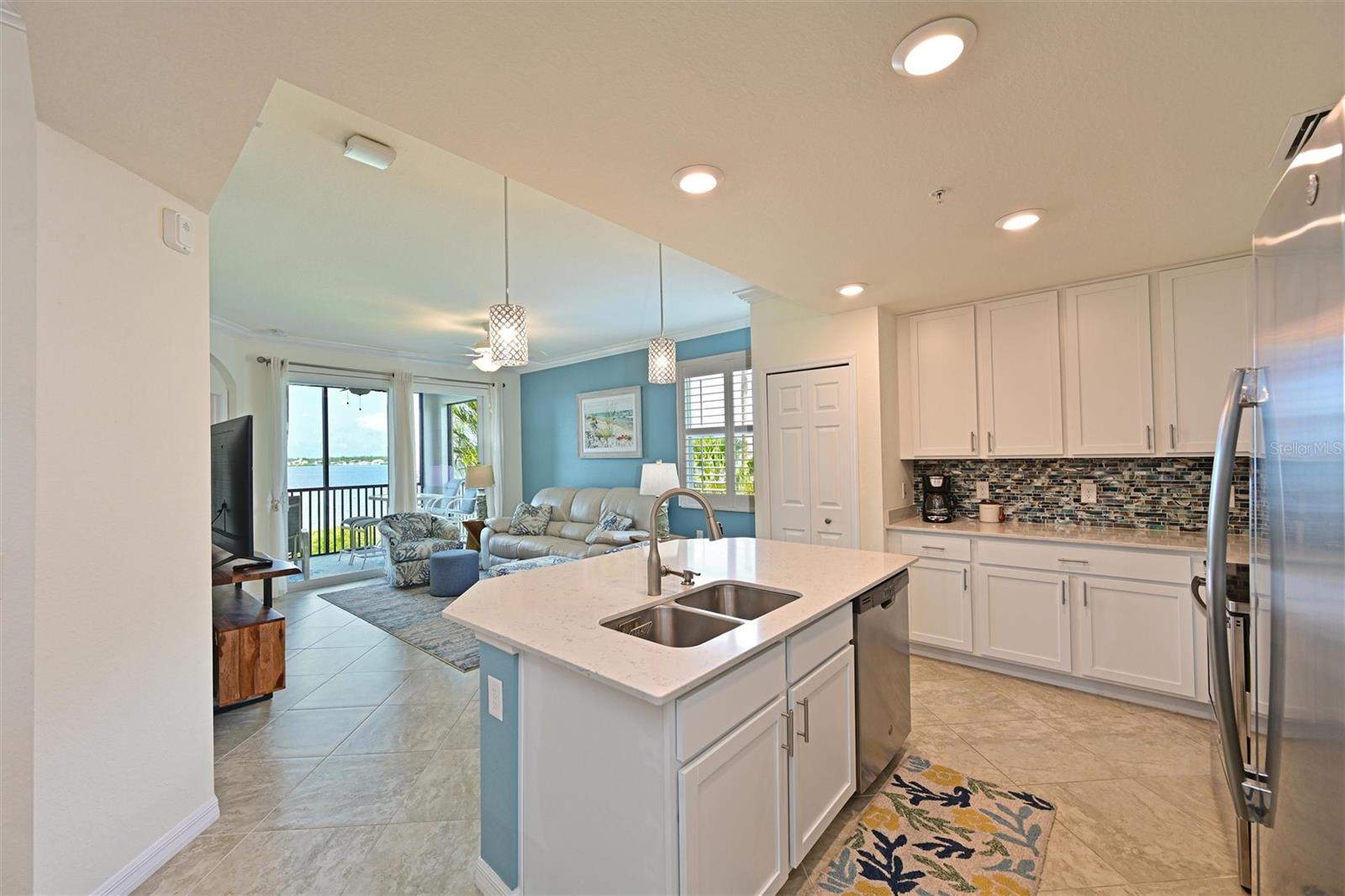 910 TIDEWATER SHORES LOOP #208