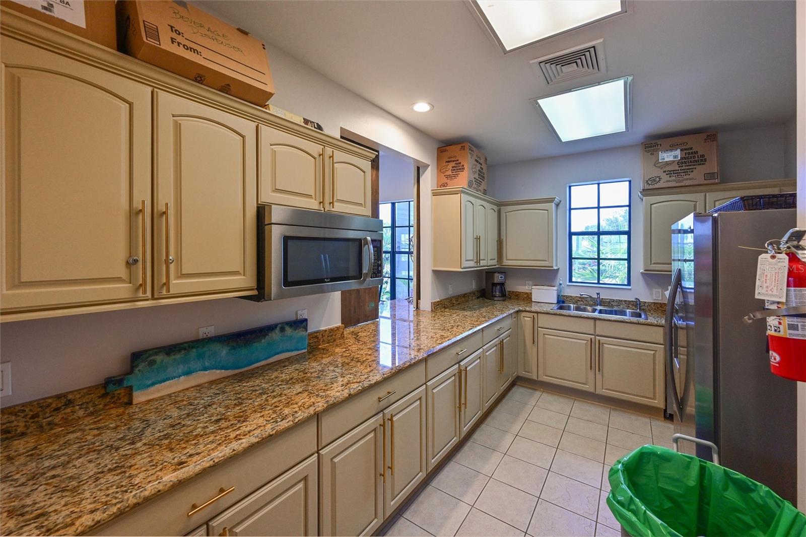 910 TIDEWATER SHORES LOOP #208