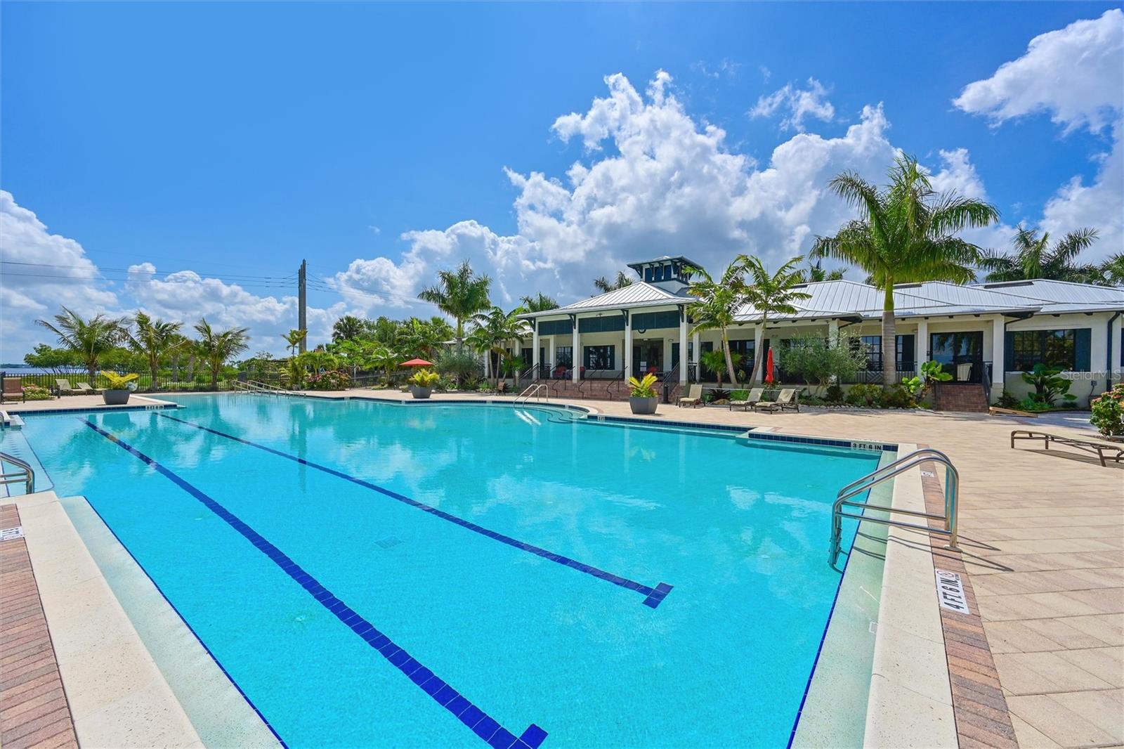 910 TIDEWATER SHORES LOOP #208