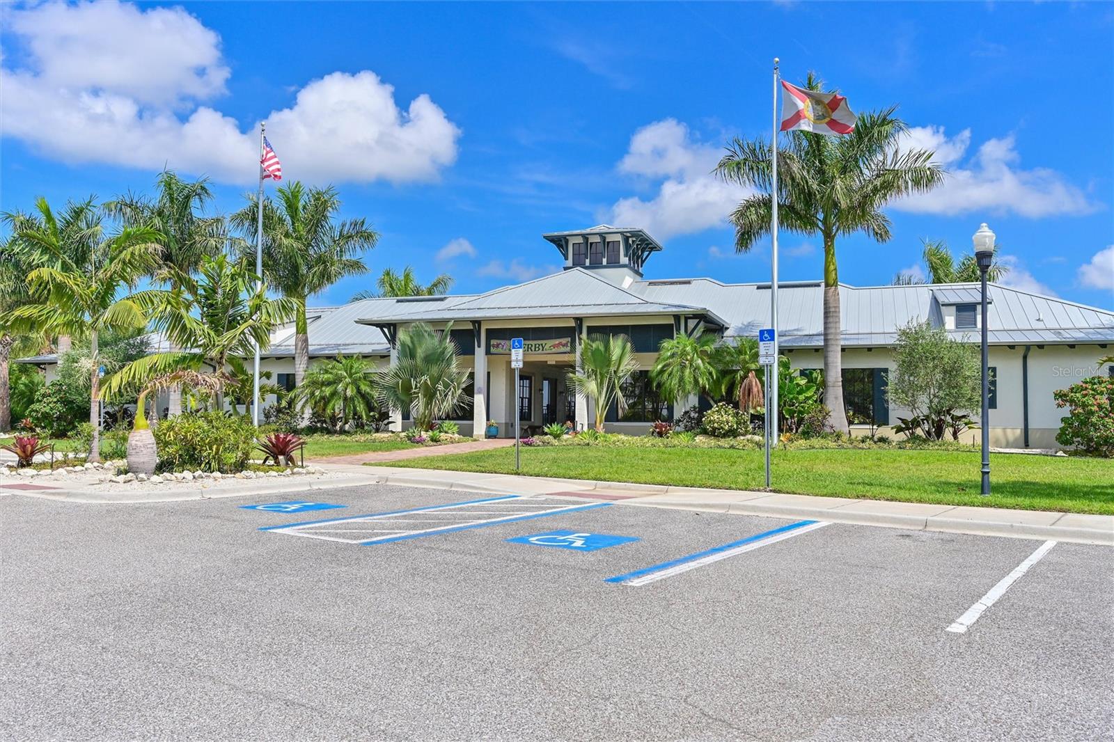 910 TIDEWATER SHORES LOOP #208