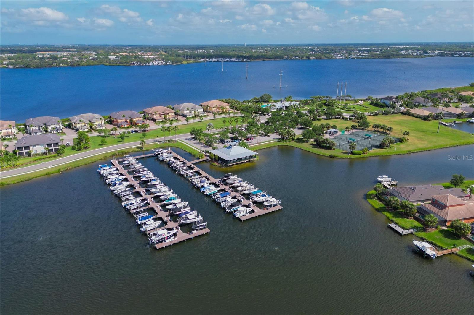 910 TIDEWATER SHORES LOOP #208