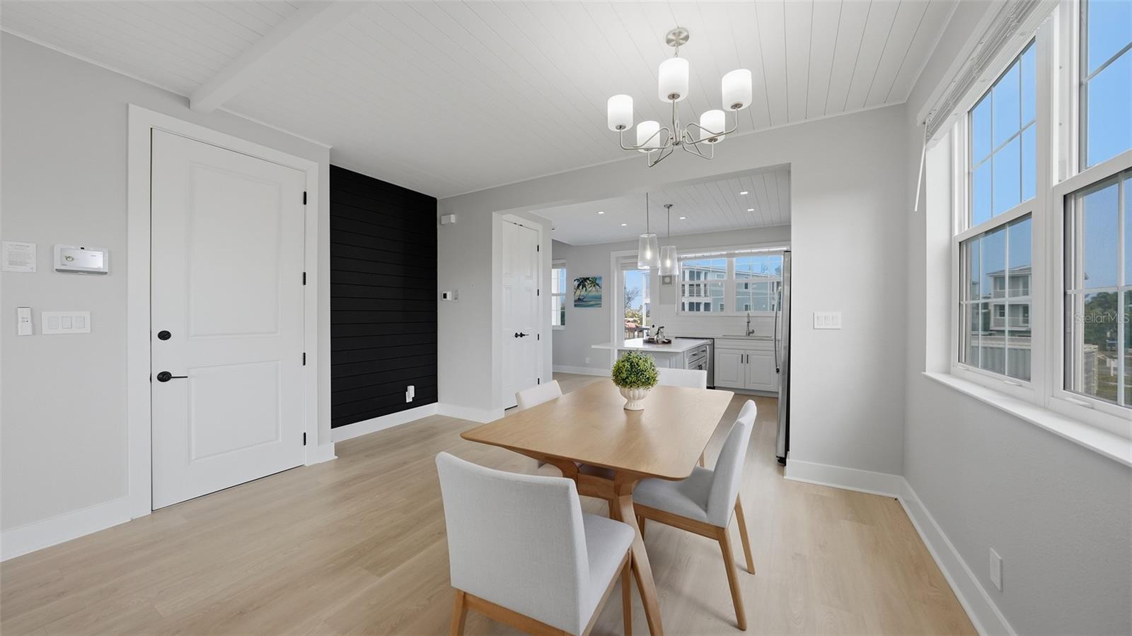 4207 MARINA VIEW WAY