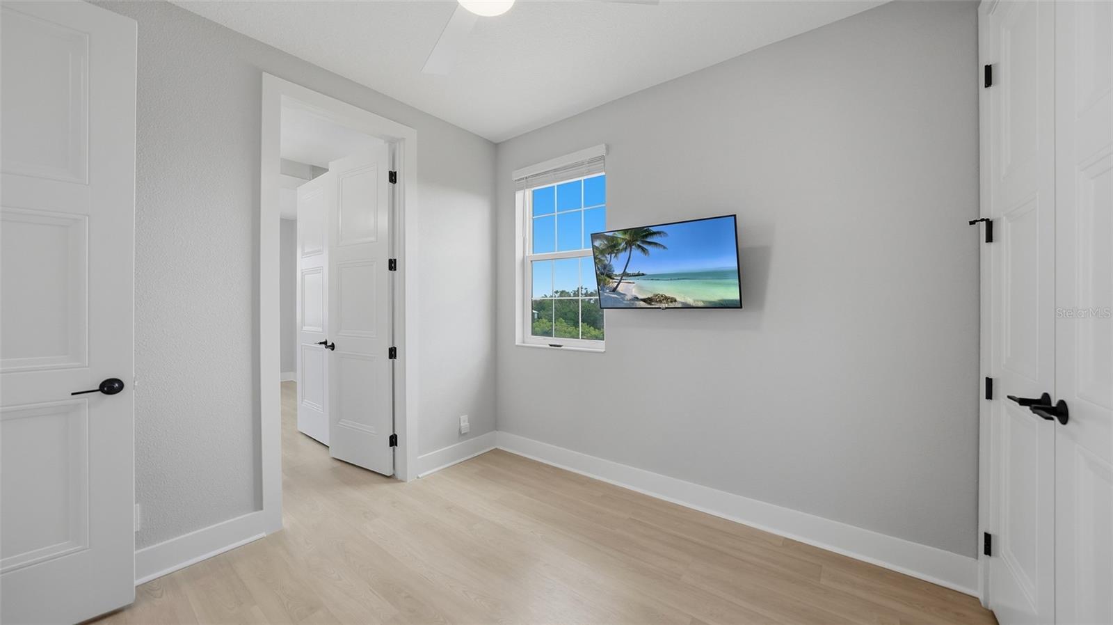 4207 MARINA VIEW WAY