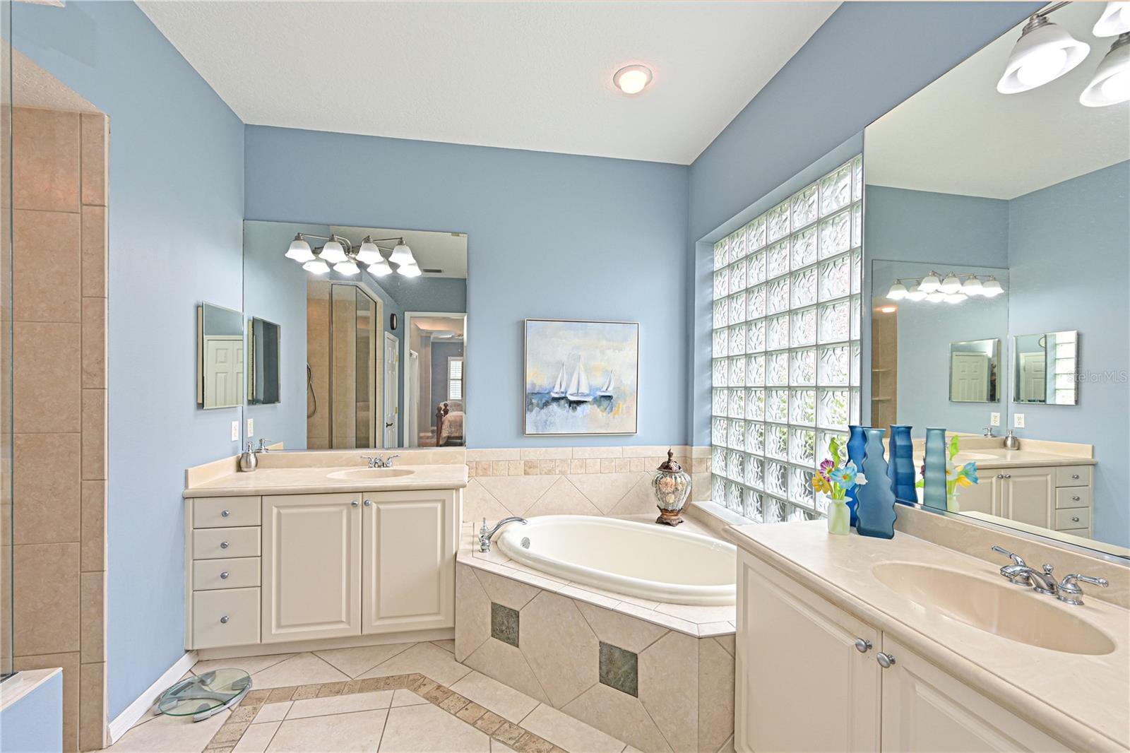 7106 ORCHID ISLAND PL