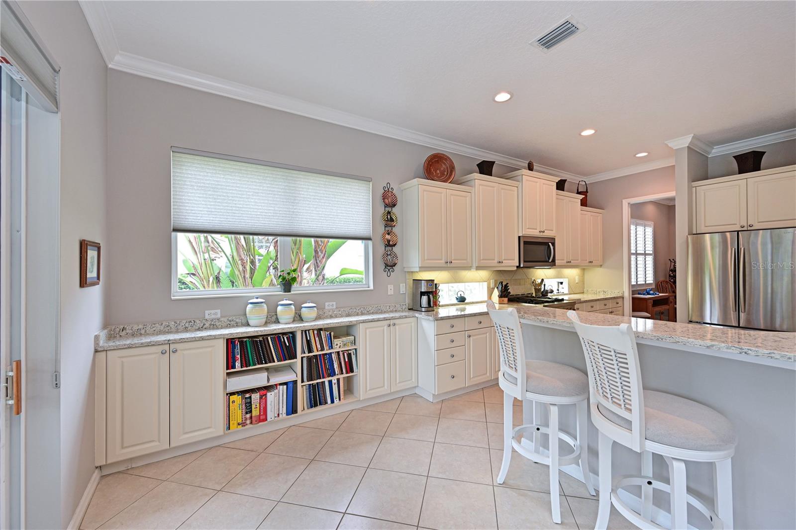 7106 ORCHID ISLAND PL