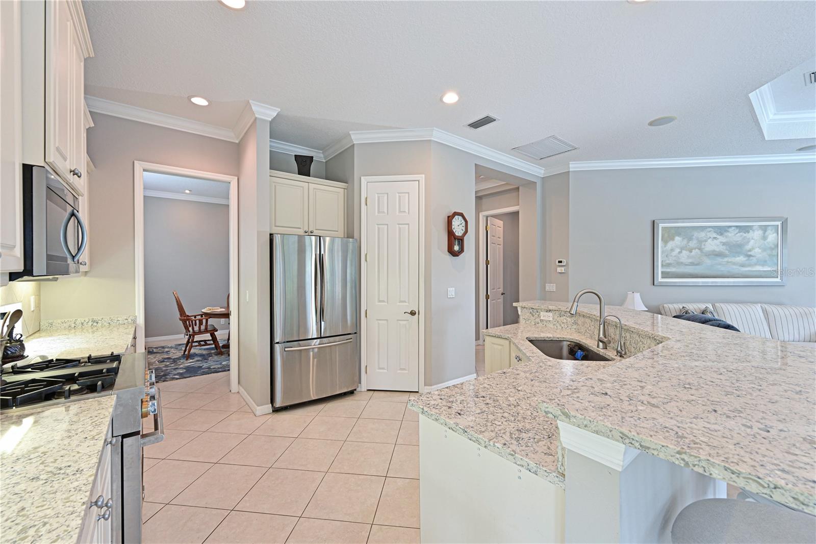 7106 ORCHID ISLAND PL