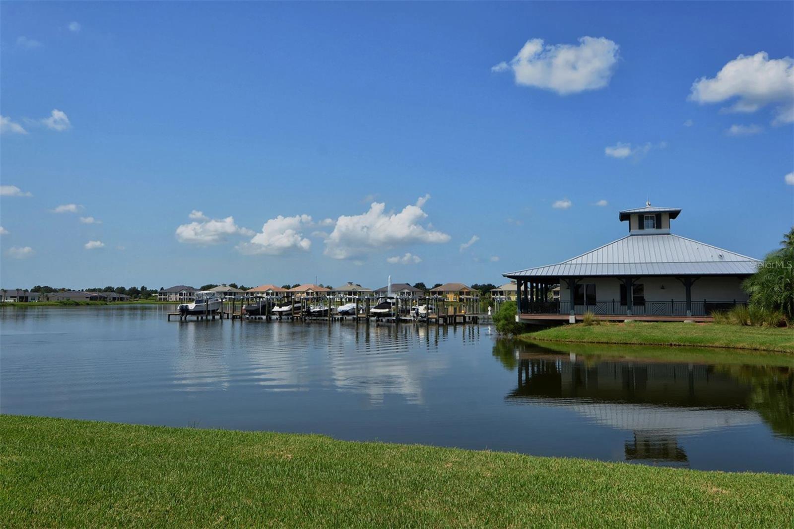 910 TIDEWATER SHORES LOOP #402