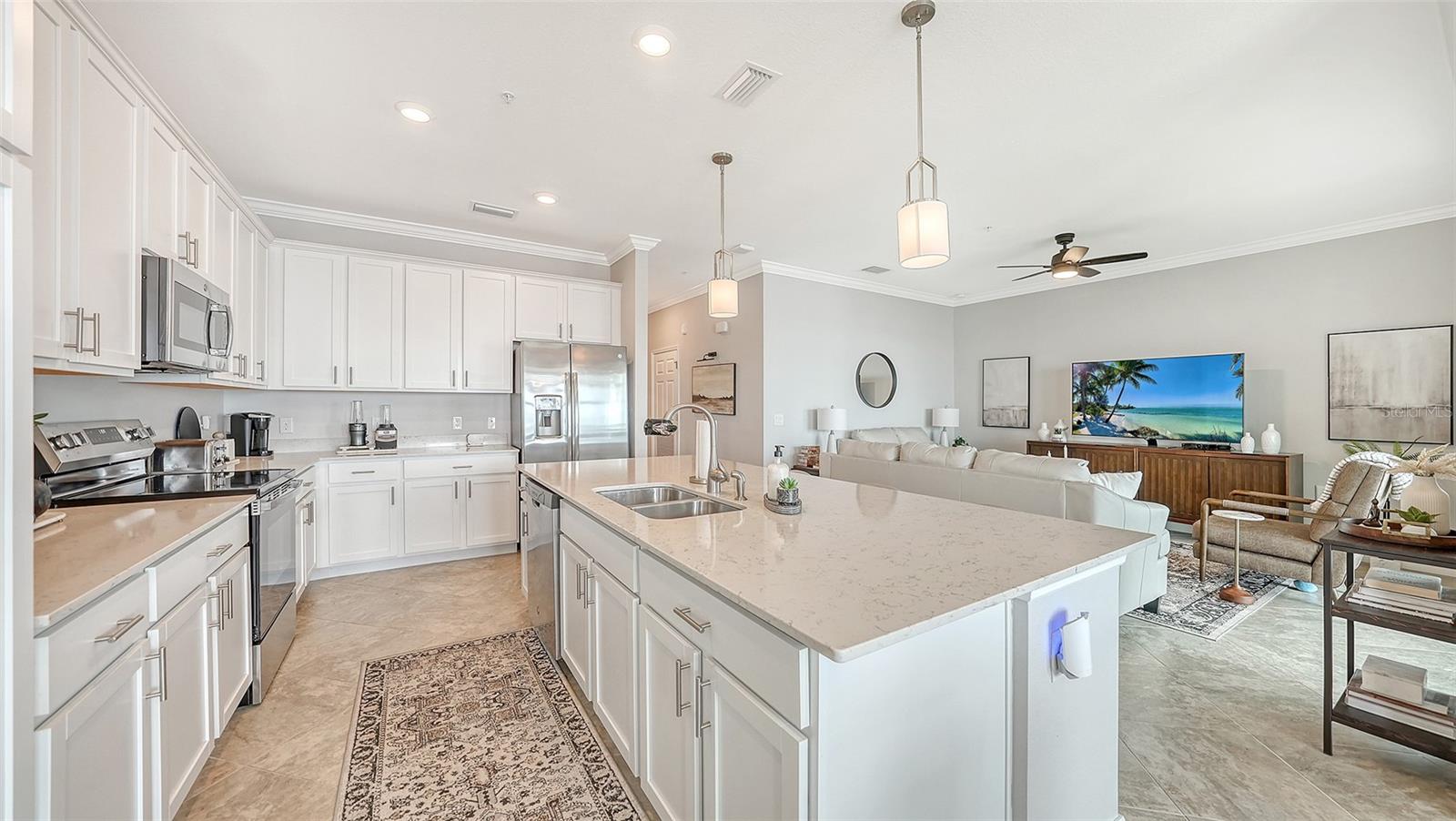 910 TIDEWATER SHORES LOOP #402