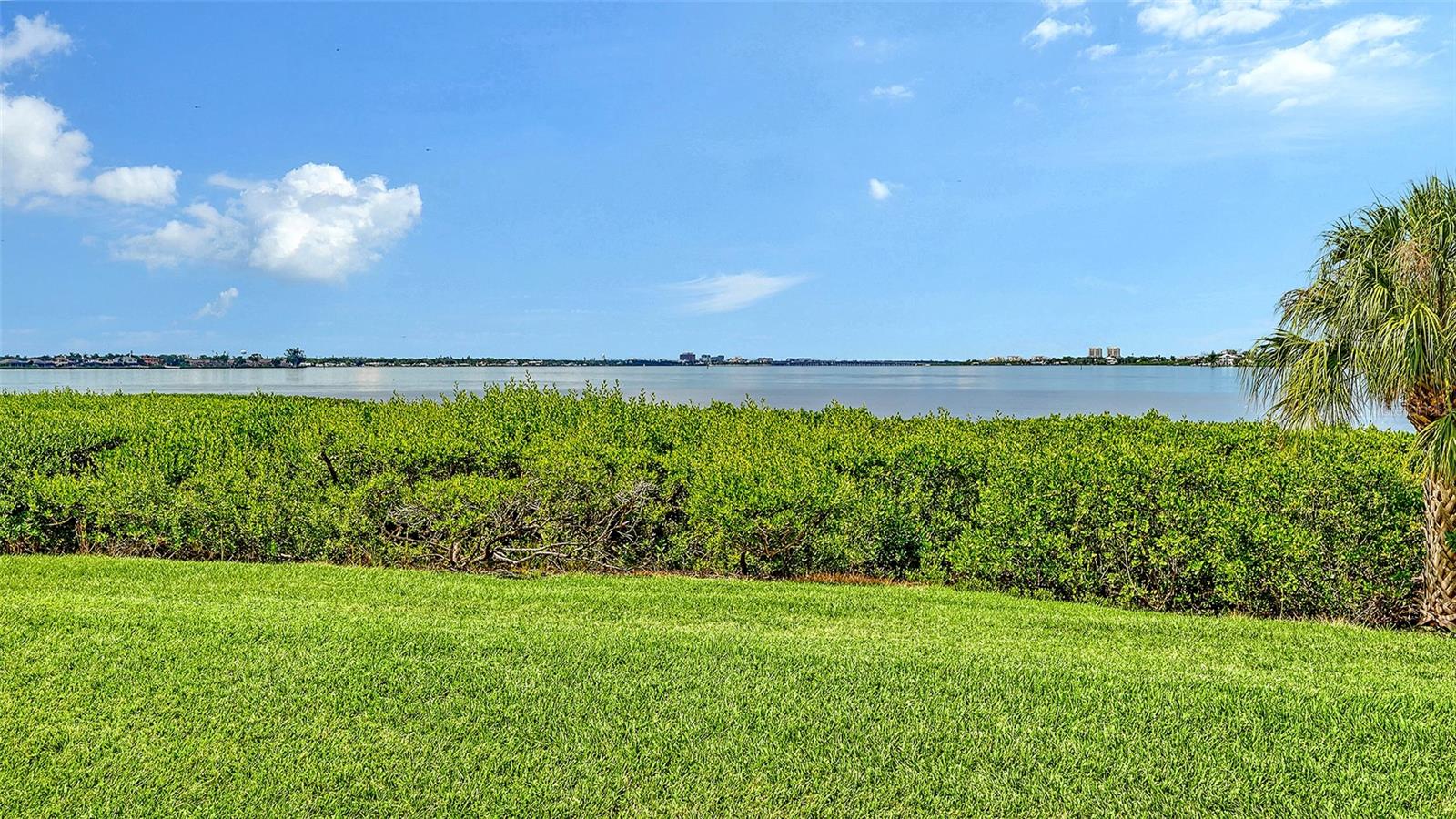 1030 TIDEWATER SHORES LOOP #105