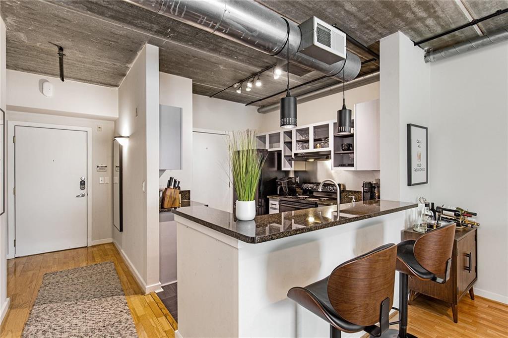 800 Peachtree Street NE Unit 1117