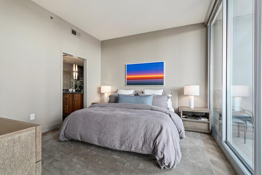 1080 Peachtree Street NE Unit 910