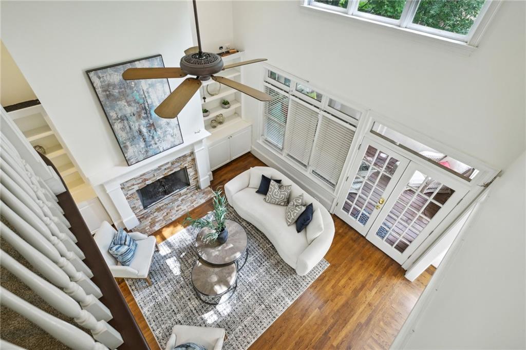 1004 Fairway Estates NE