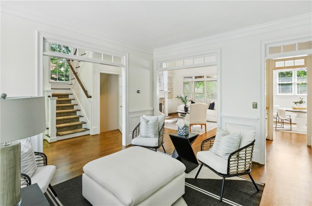 1004 Fairway Estates NE