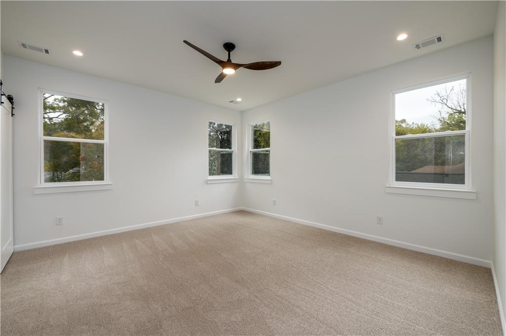 28 Johnson Road NW